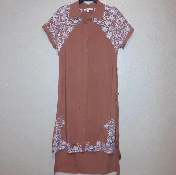 Andree by Unit Embroidered Floral Shirt Dress Duster W/Tie at Waist  Women Large - Picture 1 of 12